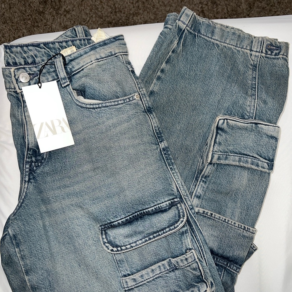 Zara Women's Blue Cargo Jeans
